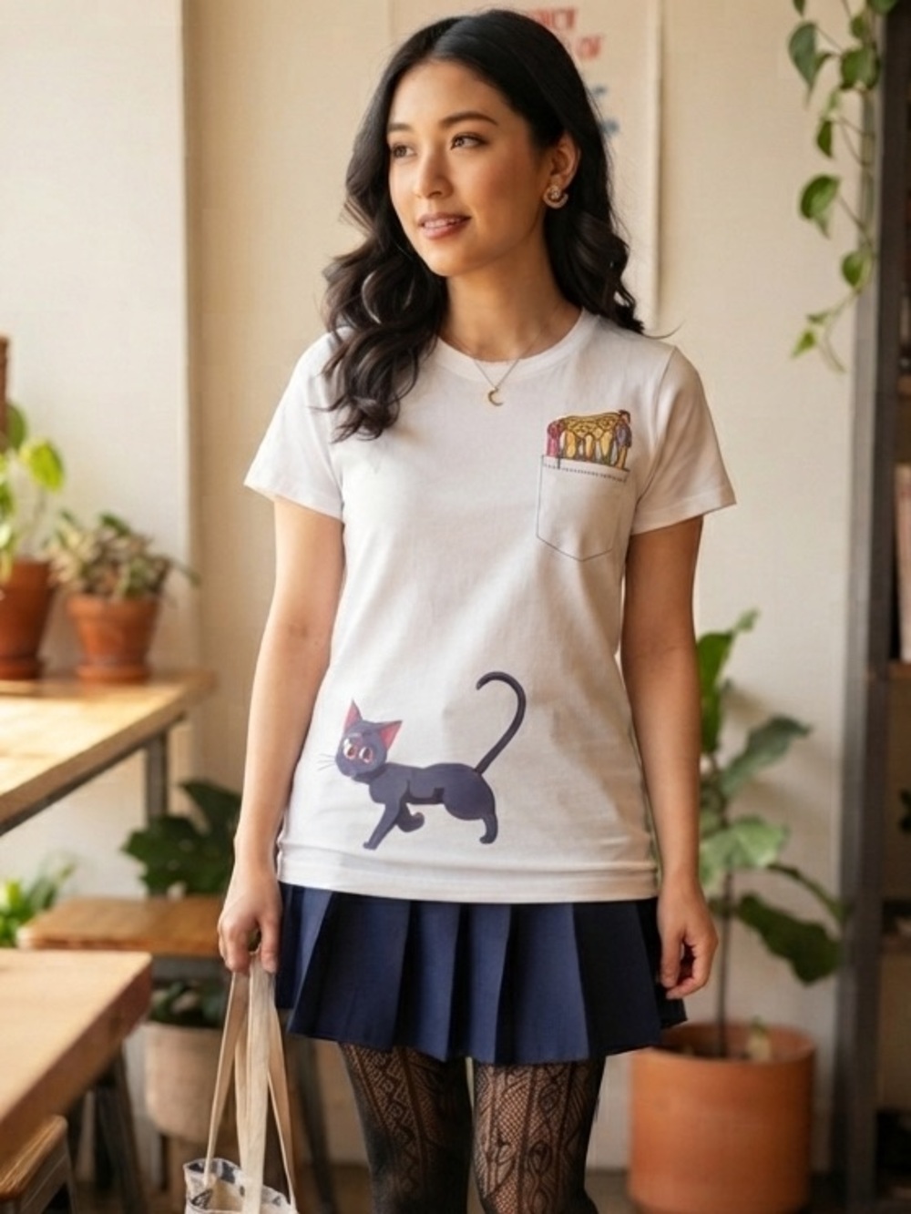 Sailor Moon Chrystal Graphic T Cat Luna Pens